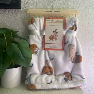 Disney Classic Winnie The Pooh Halloween Baby Blanket Eeyore Piglet New Pumpkin